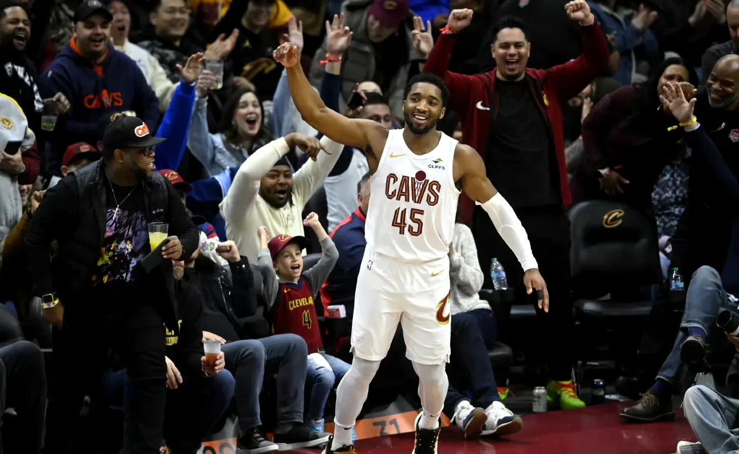 强者集结：美国职业体育全明星周末的简单介绍