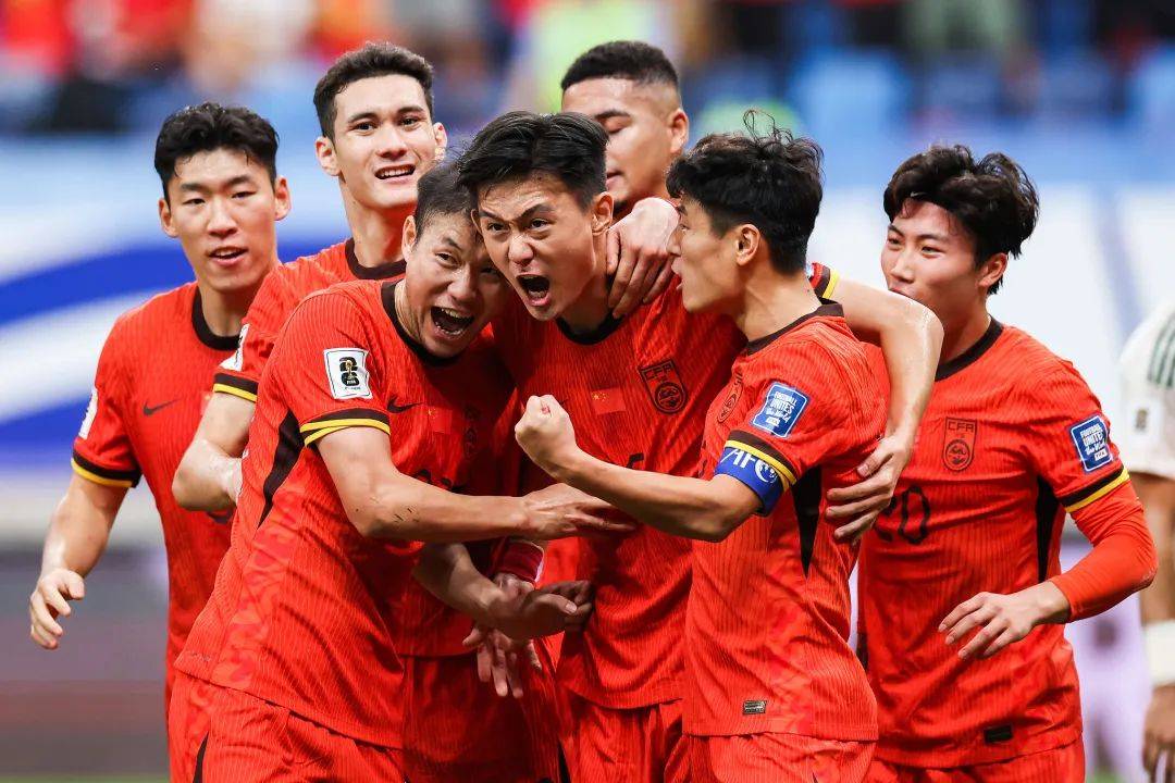 中国足球队伍国际比赛经验持续积累,战绩逐步提升 中国足球队伍国际比赛经验持续积累,战绩逐步提升