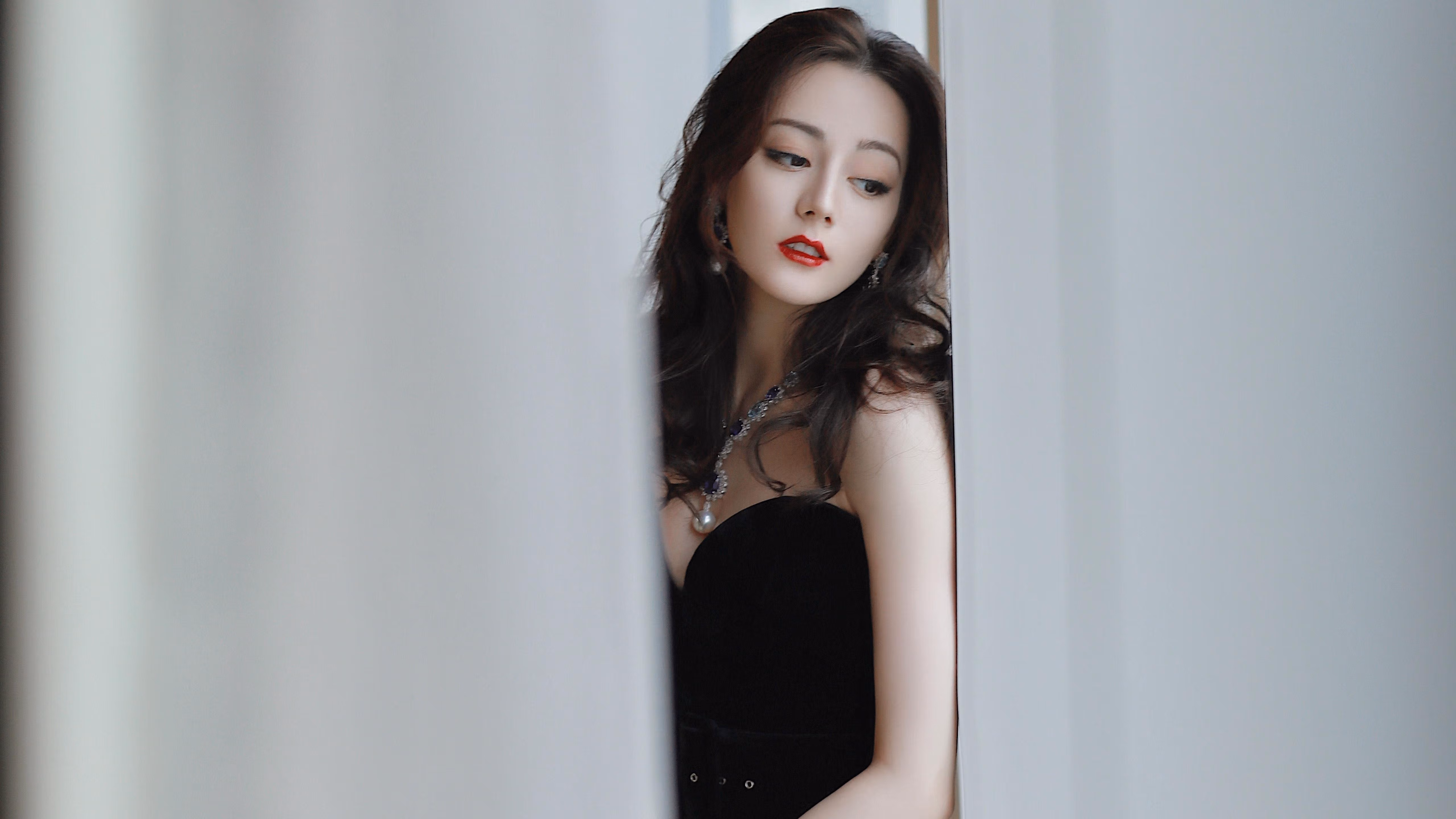 裁判新规:提升判罚透明度,打造公平竞技环境,裁判如何形成