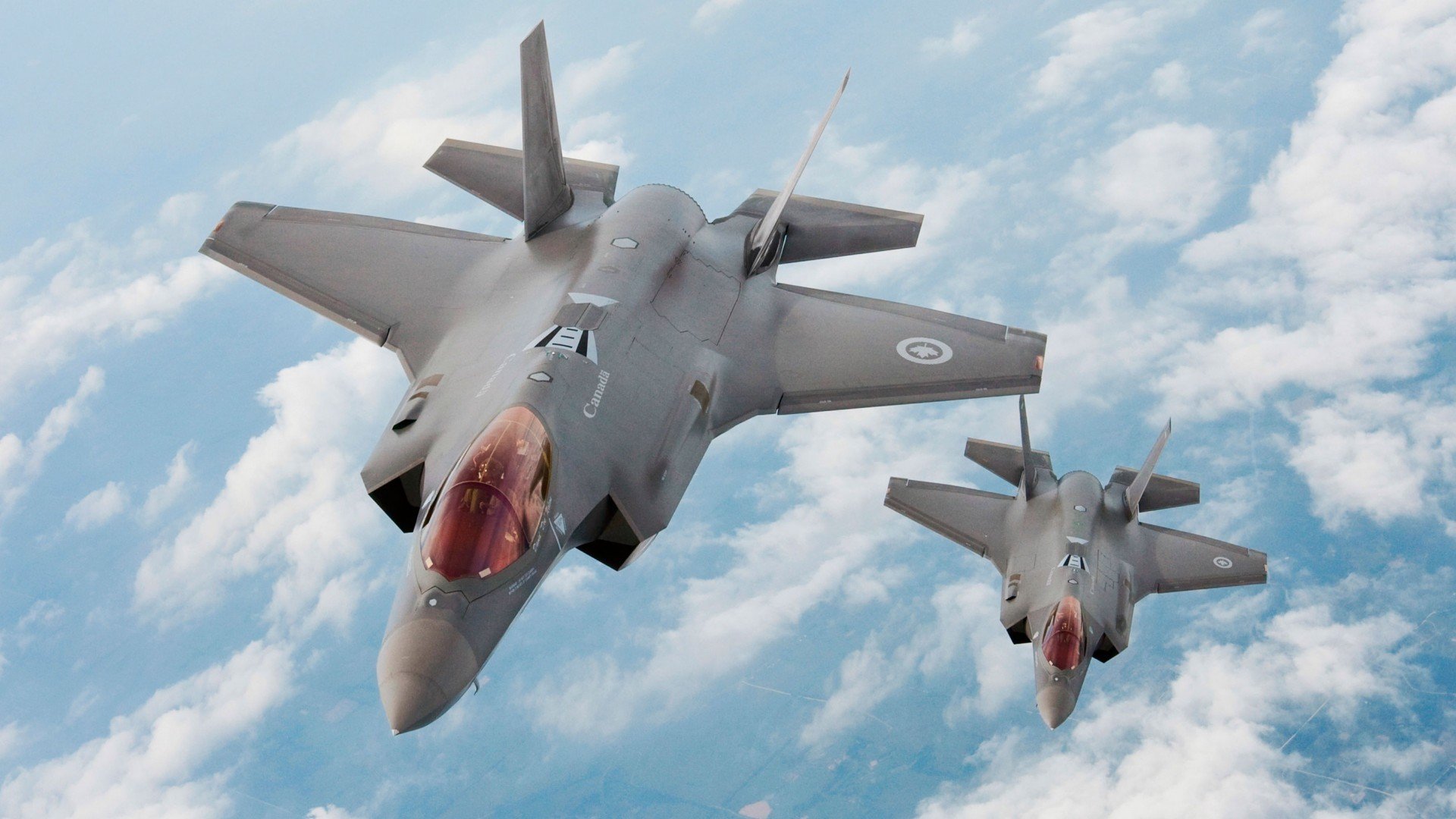 高端装备加持:技术提升比赛水平,高端装备项目