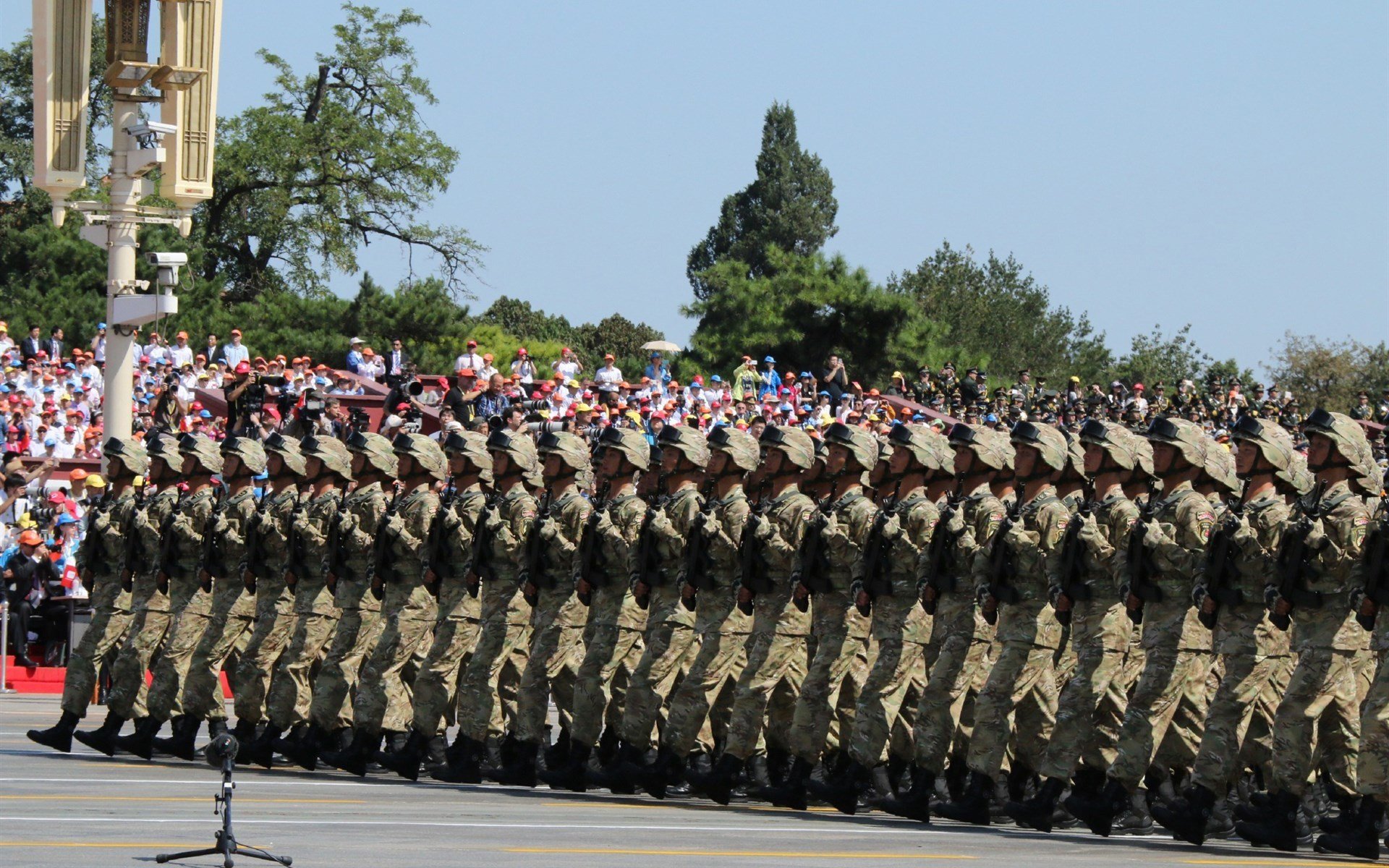 开云官方网页登录-荷兰连胜波黑，小组出线前景看好，荷兰对波黑足球分析
