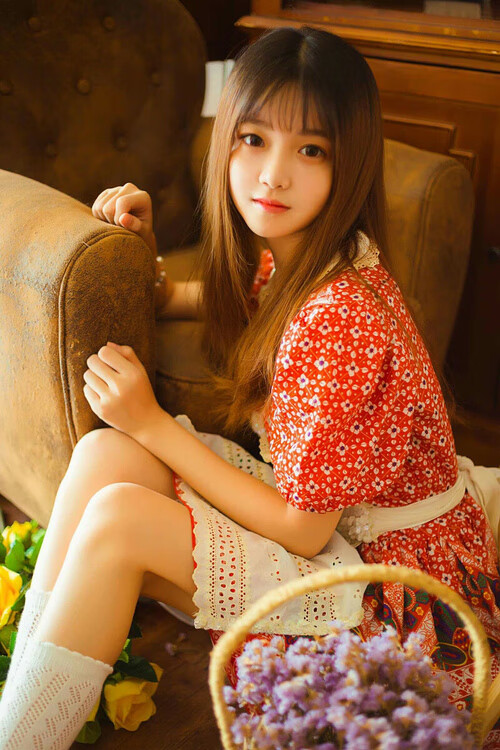 快速突破配合中锋得分频繁,中锋打法跑位