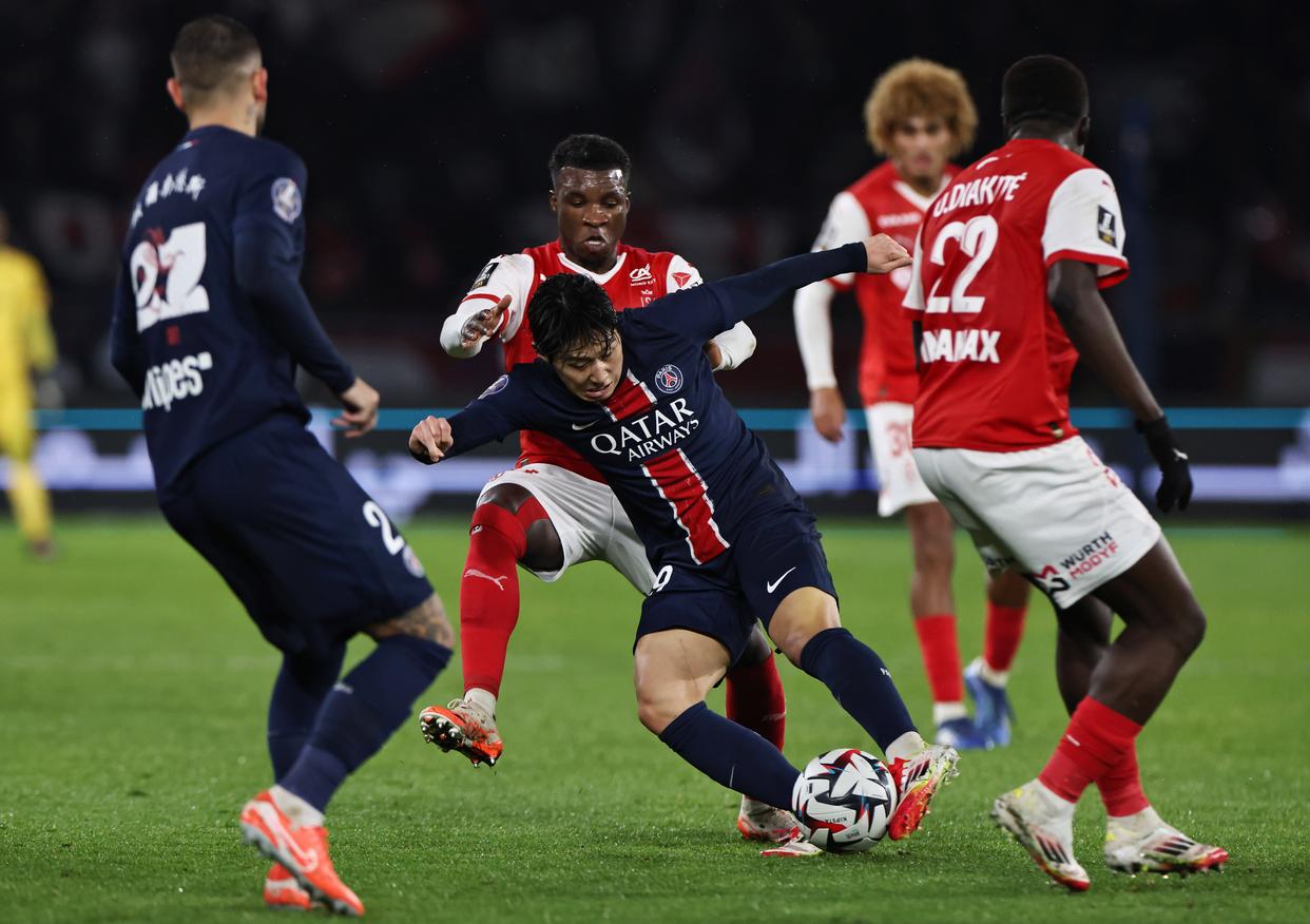 开云体育:法甲的文化影响力：如何塑造本土足球的简单介绍