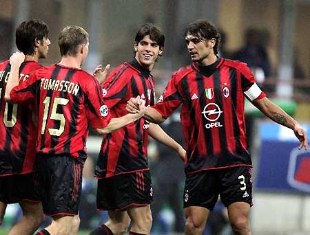 关于开云体育:意甲战术解析：如何理解意大利风格的信息